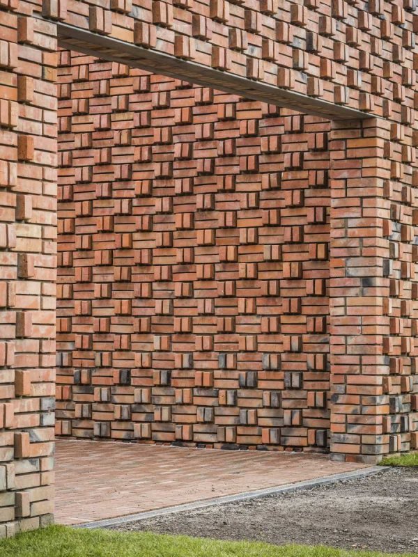 Кирпичные грядки