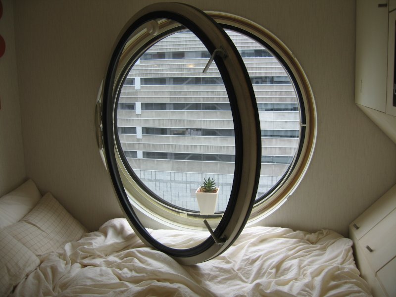 Капсульная башня Накагин (Nakagin Capsule Tower, Токио)