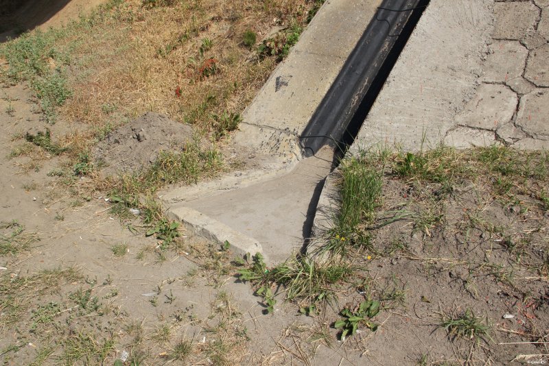 Водоотводные сооружения на автомобильных дорогах
