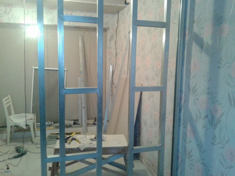 Перегородка из профиля для гипсокартона