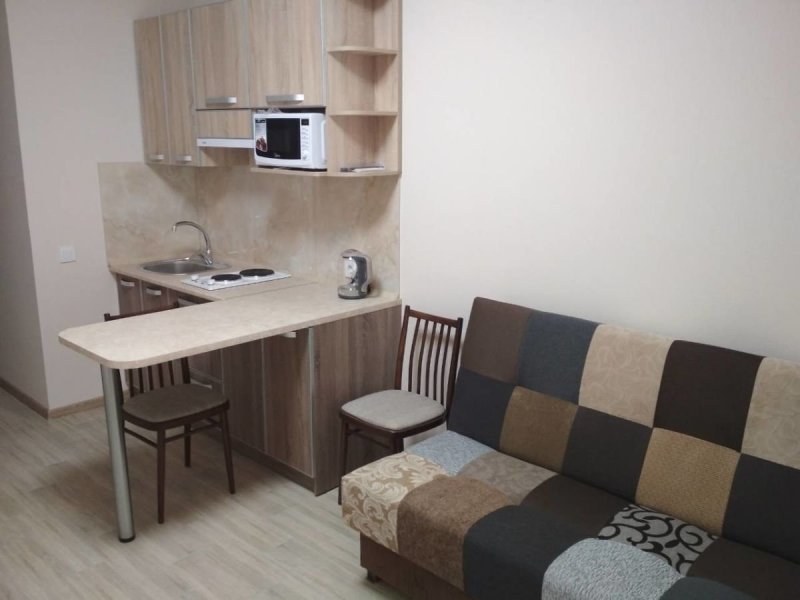 Обстановка кухни в гостинке