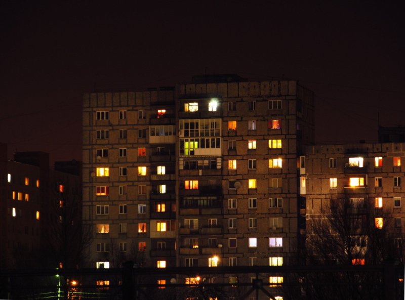 Многоэтажный домгочью