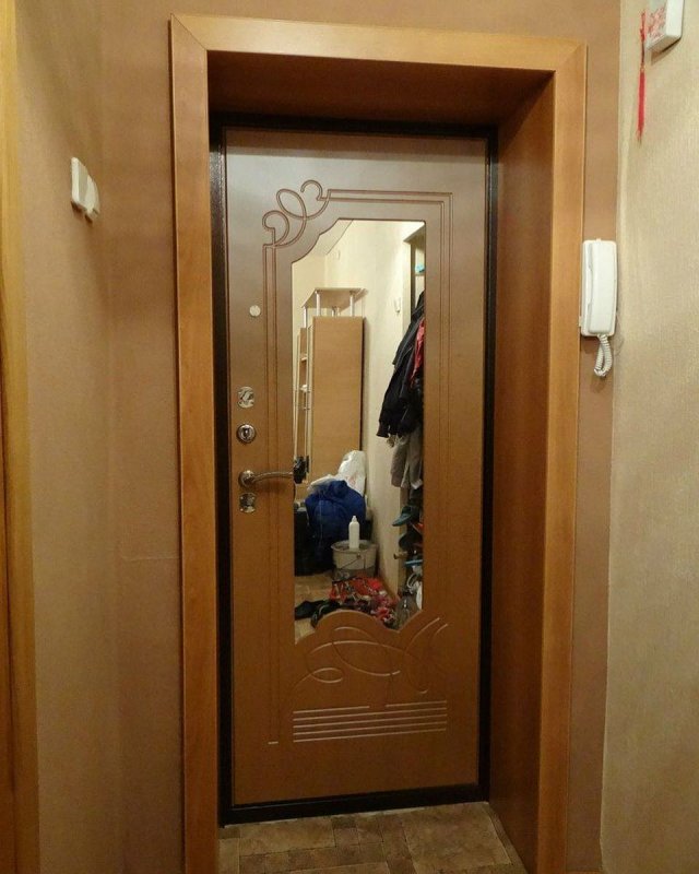 Откосы входной двери