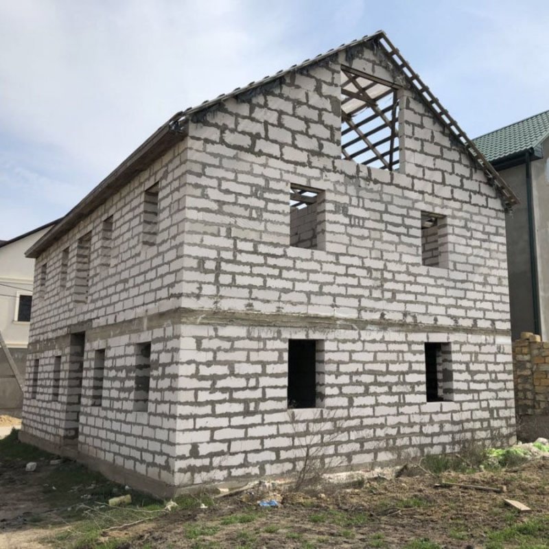 Двухэтажный дом из газоблока