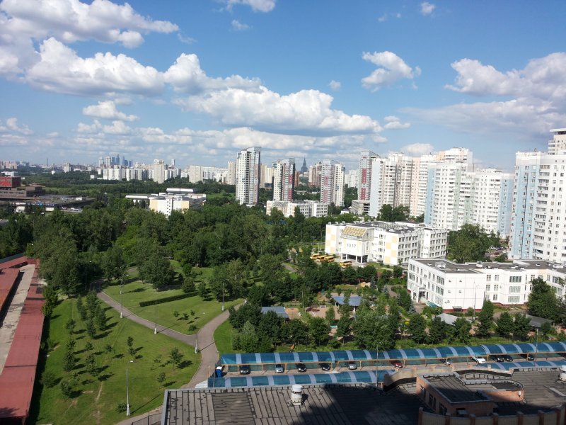Панорама вид во двор