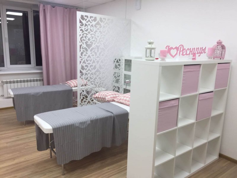 Перегородки в салоне красоты