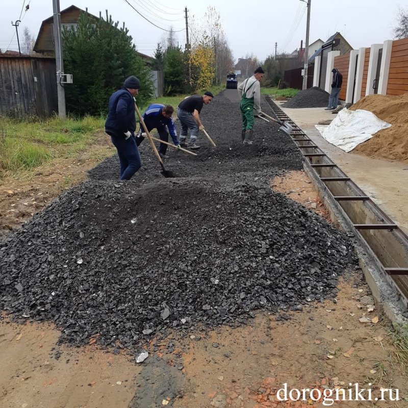 Укладка асфальтной крошки