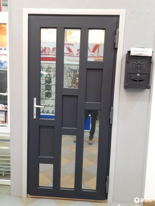 Входные двери ПВХ VEKA