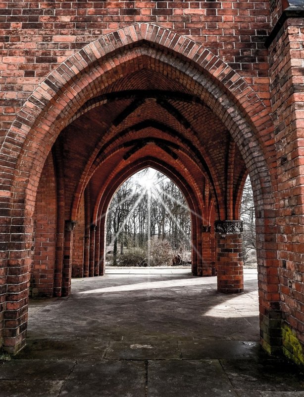 Кирпичная Готика Старая Русса