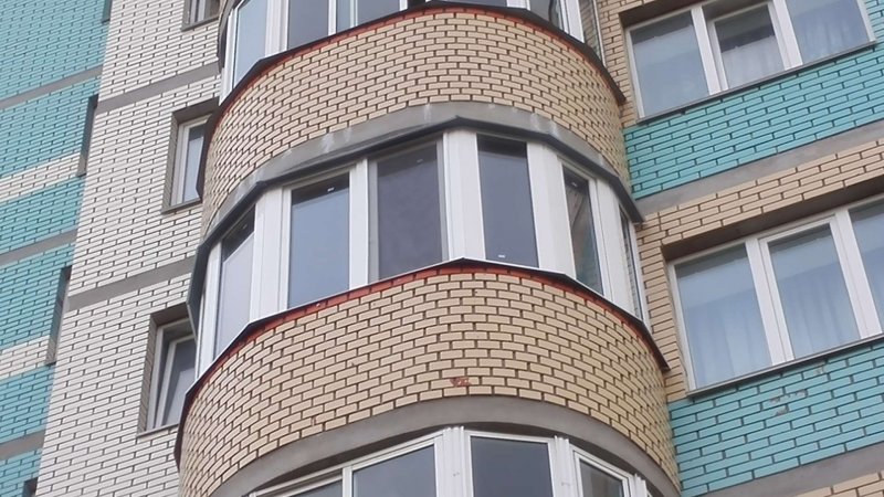 Остекление полукруглого балкона