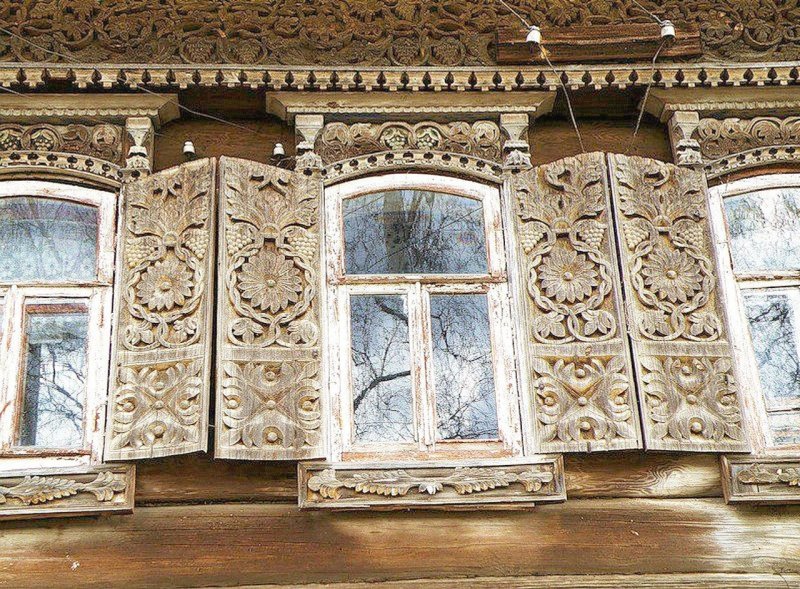 Ставни деревянные старинные