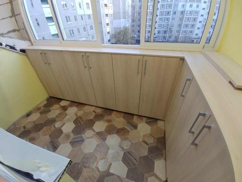 Диван на балкон раскладной
