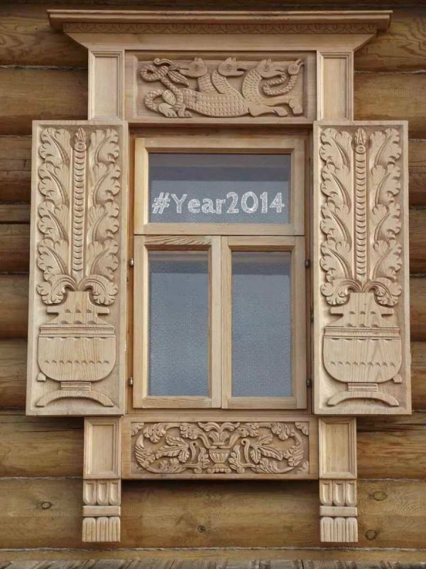 Пропильная домовая резьба