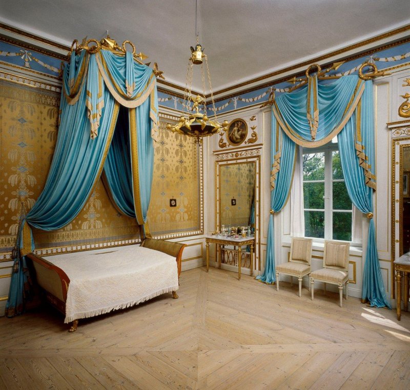 Королевский Ампир