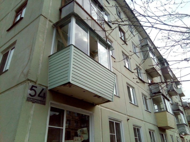 Интерьер балкона в сталинке