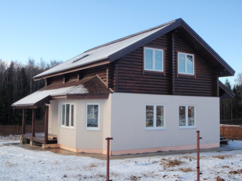 Дом из газобетона и бруса