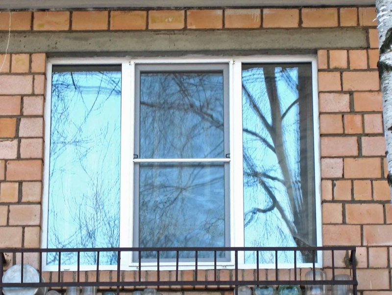 Пластиковое окно вид с улицы