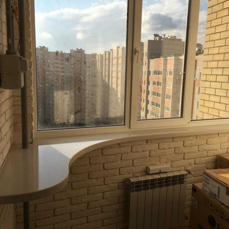 Декоративный балкон