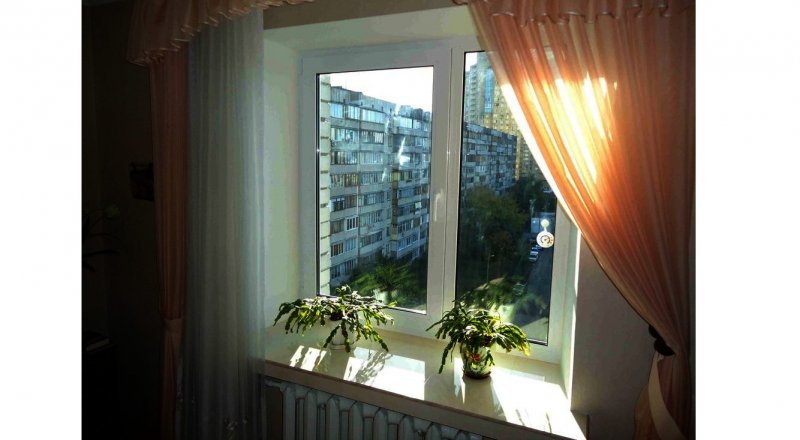 Окна Рехау балконный блок