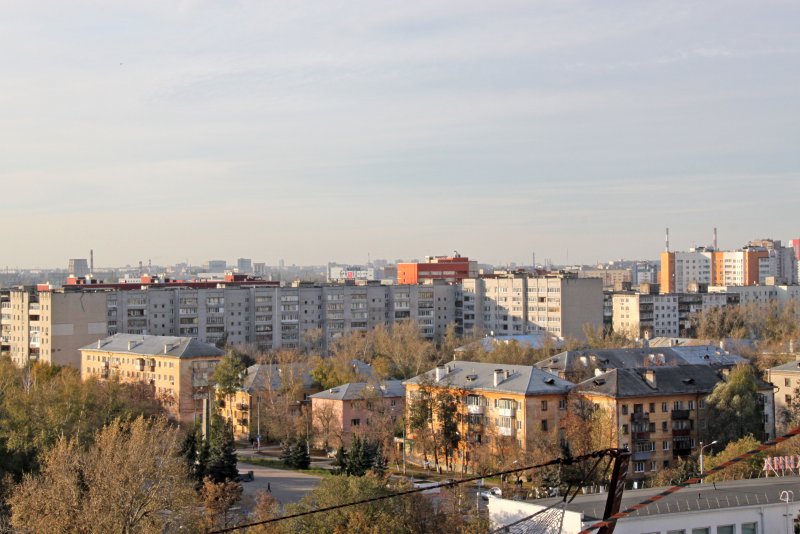 Вид за окном город