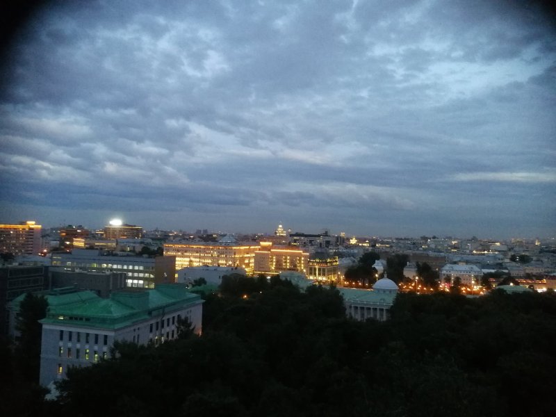 Ночная Москва вид из окна
