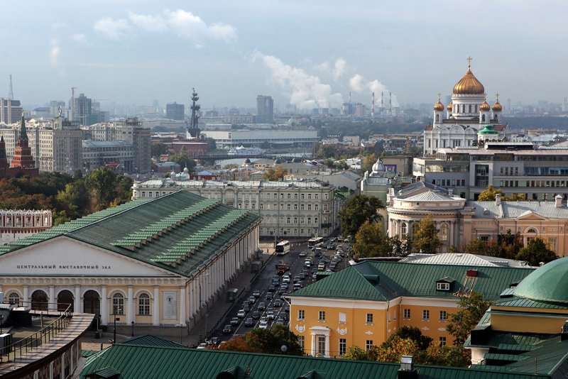 Вид на Остоженку с крыши