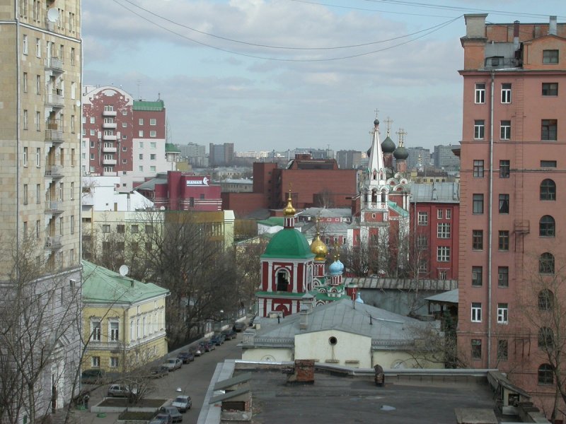 Вид из окна на город Москва