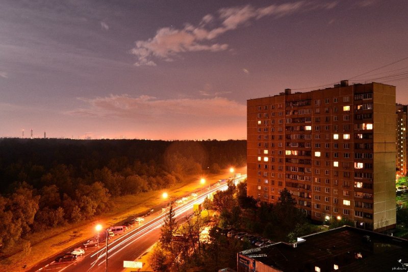 Вид из окна спальный район