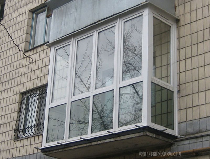 Пластиковый балкон
