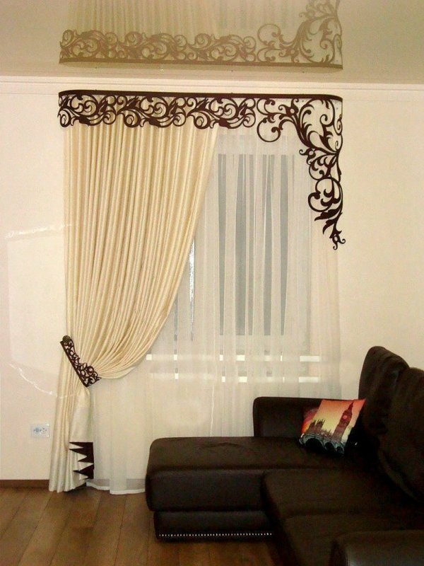 Фигурные ламбрекены