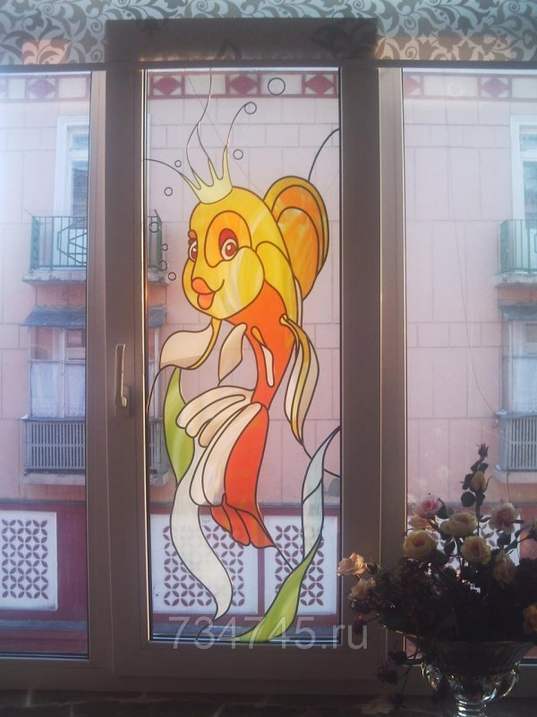 Пленочный витраж