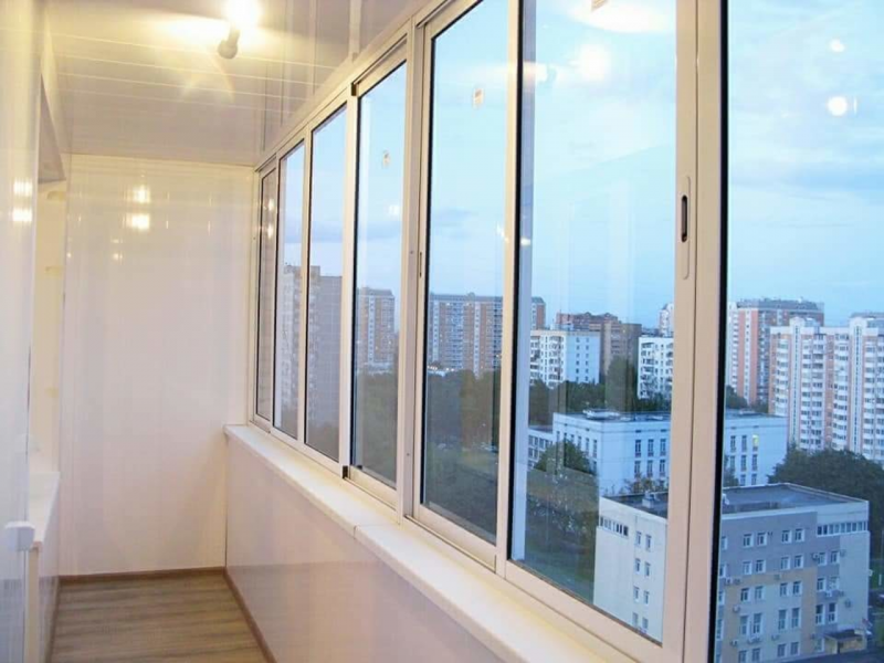 Раздвижная ПВХ система балконка
