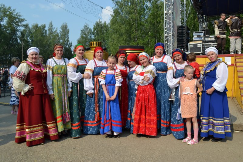 Деревенский гармонист