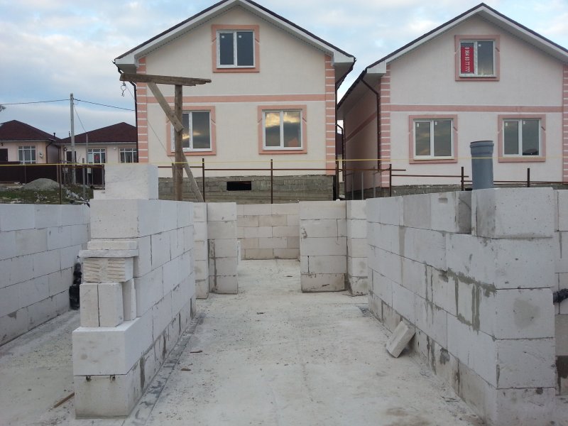 Кран для кладки газобетона