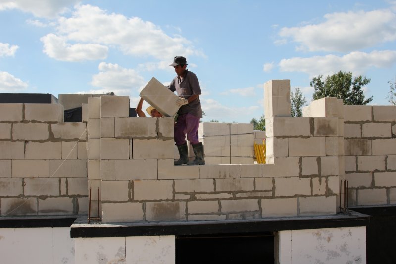 Стройка дома из газобетона