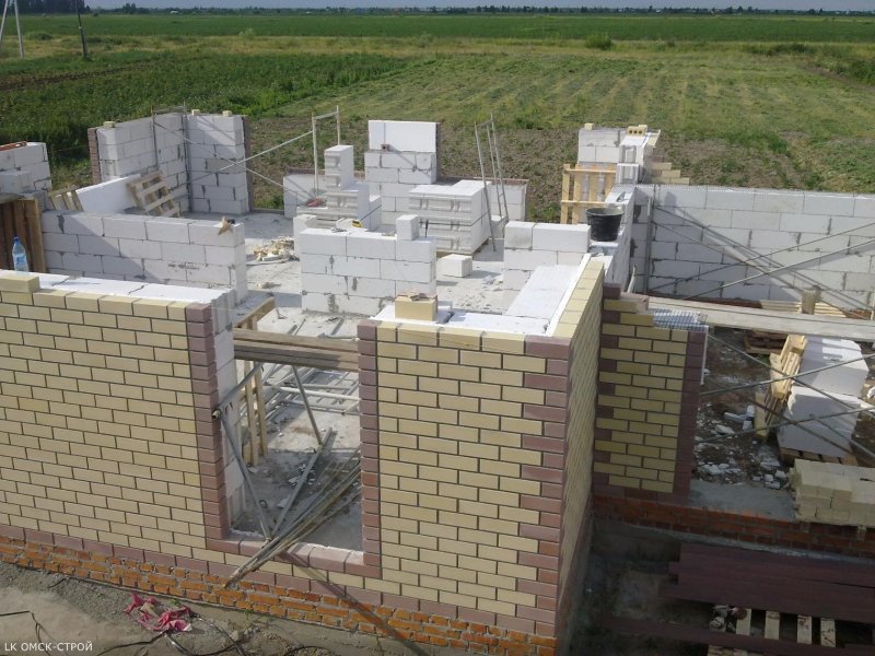 Стройка дома из газобетона