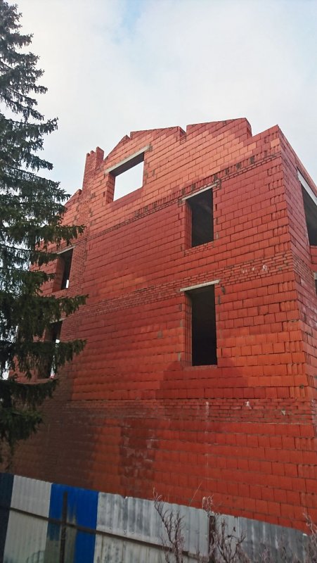 Красивые фронтоны домов из газобетона