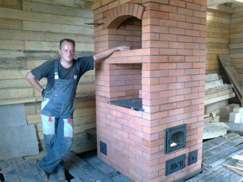 Кирпичная печь шведка с духовкой