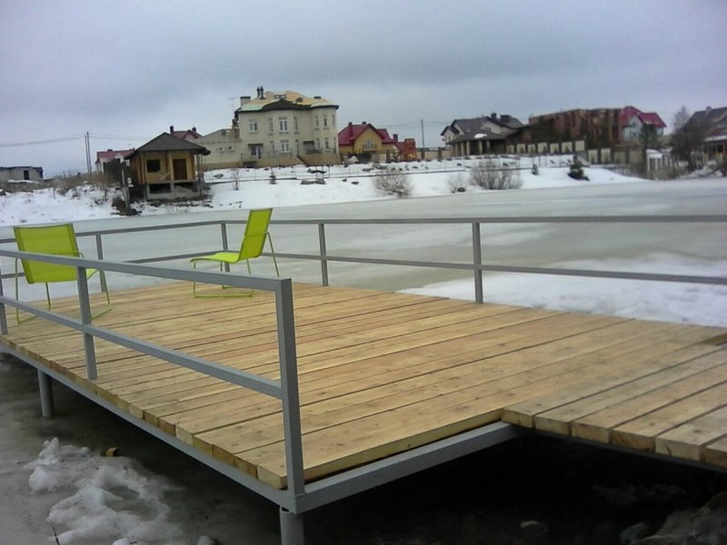 Сваи в воде