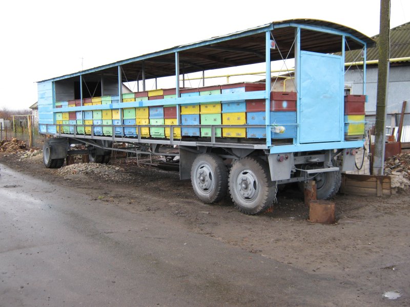 Пчеловоз БЦМ-168