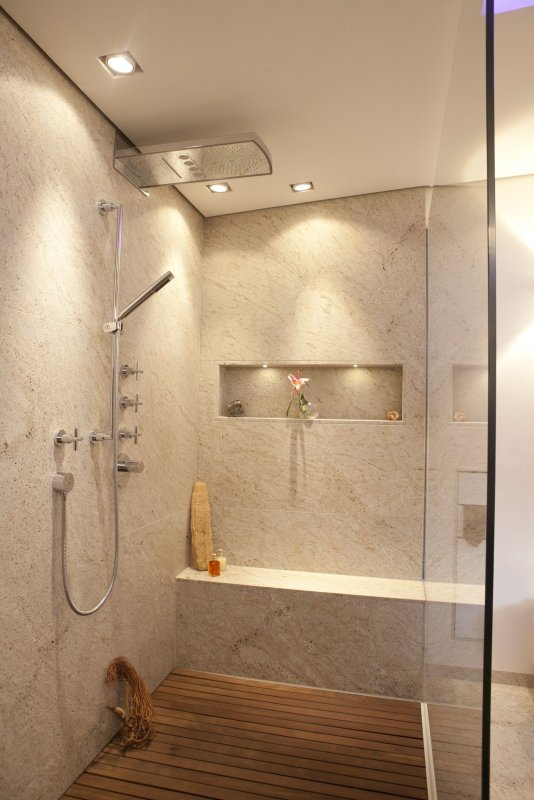 Душевая система VRI Rialto hg900637