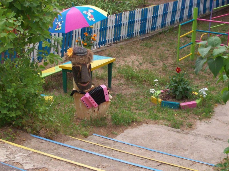 Украшение площадки в детском саду