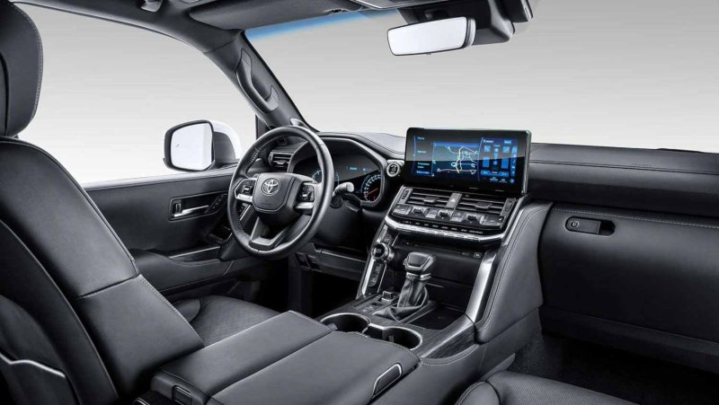 Toyota Land Cruiser 300 салон