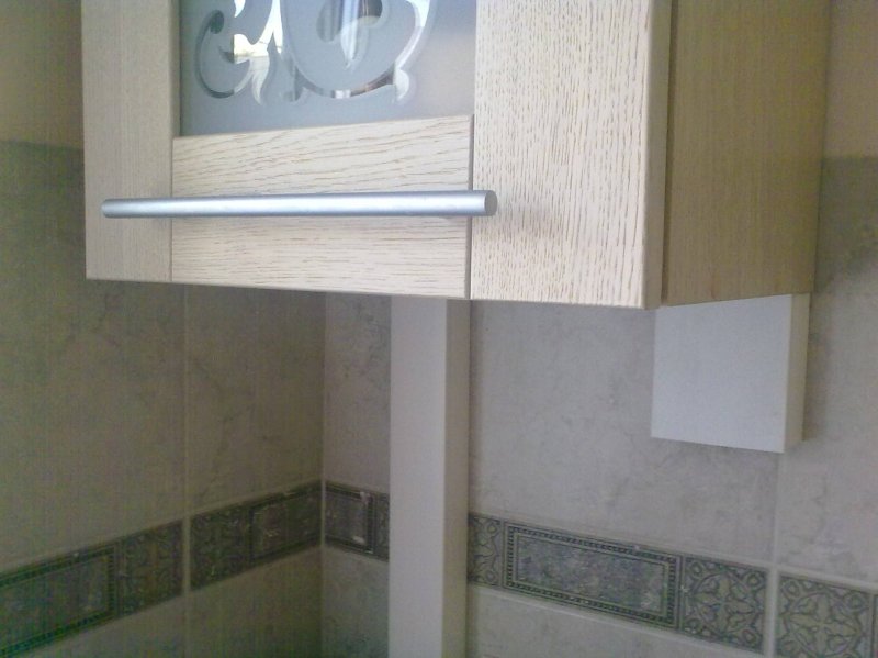 Газовая труба на кухне