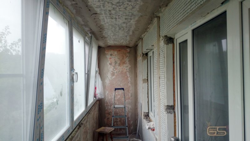 Реконструкция старого балкона