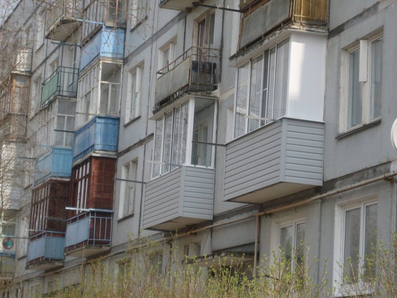 Старый балкон