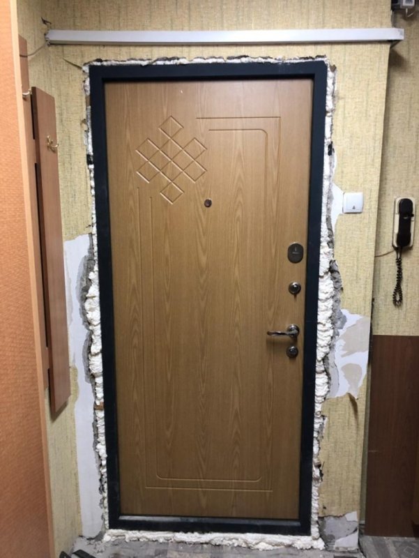 Утеплить входную дверь