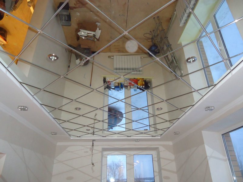 Зеркальный потолок Армстронг кассетный Албес 600x600