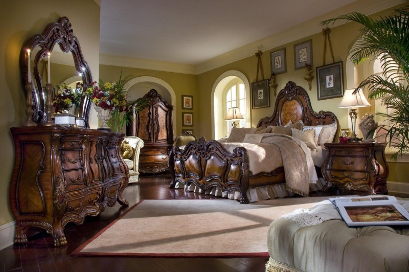 Деревянная кровать Chateau Beauvais