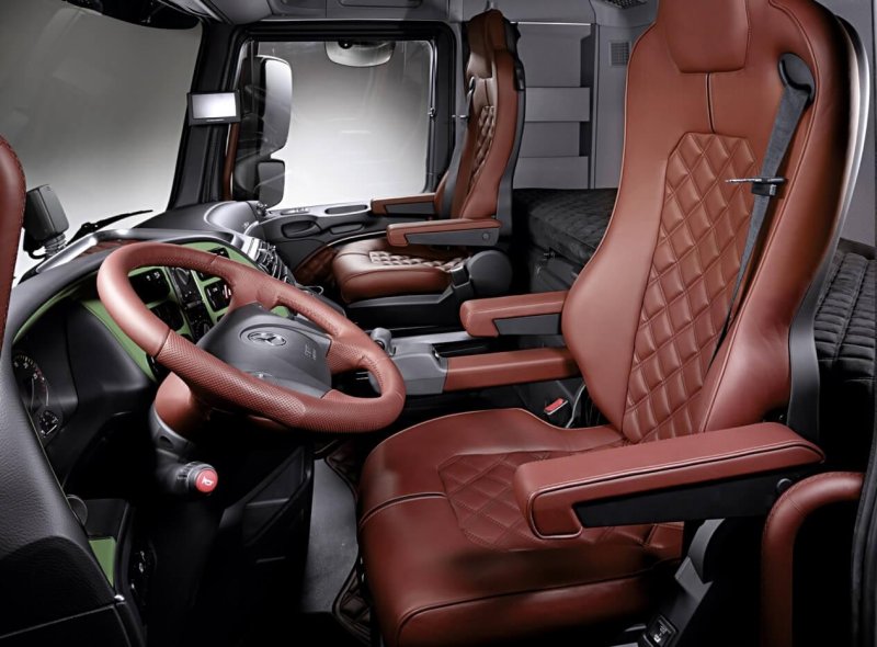 Mercedes Benz Actros Trust Edition